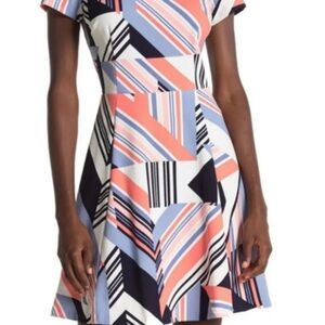 Vince Camuto geometric print short sleeve scuba dress in pink multi size 14